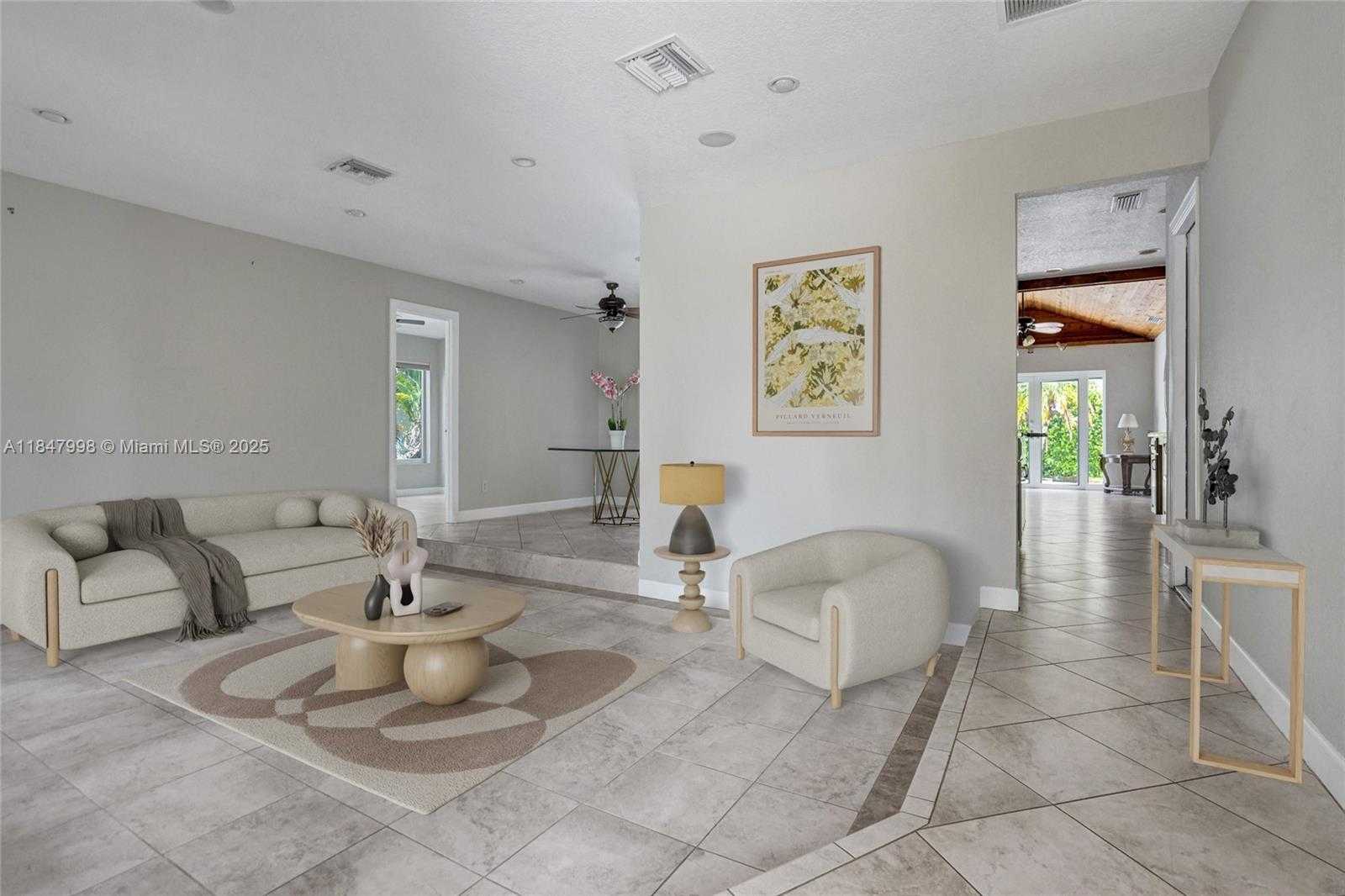 Small Image of 571 SOUTH EAST 11TH ST, Pompano Beach Number 4