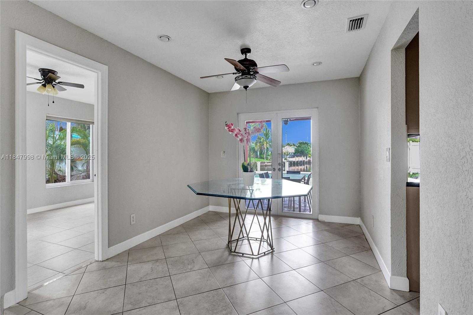 Small Image of 571 SOUTH EAST 11TH ST, Pompano Beach Number 8