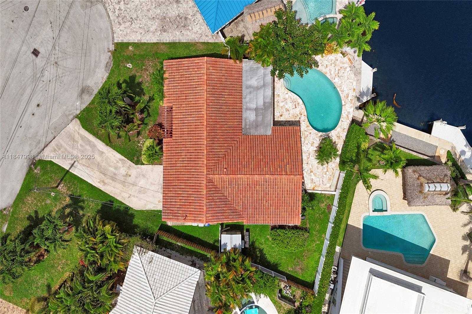 Small Image of 571 SOUTH EAST 11TH ST, Pompano Beach Number 9