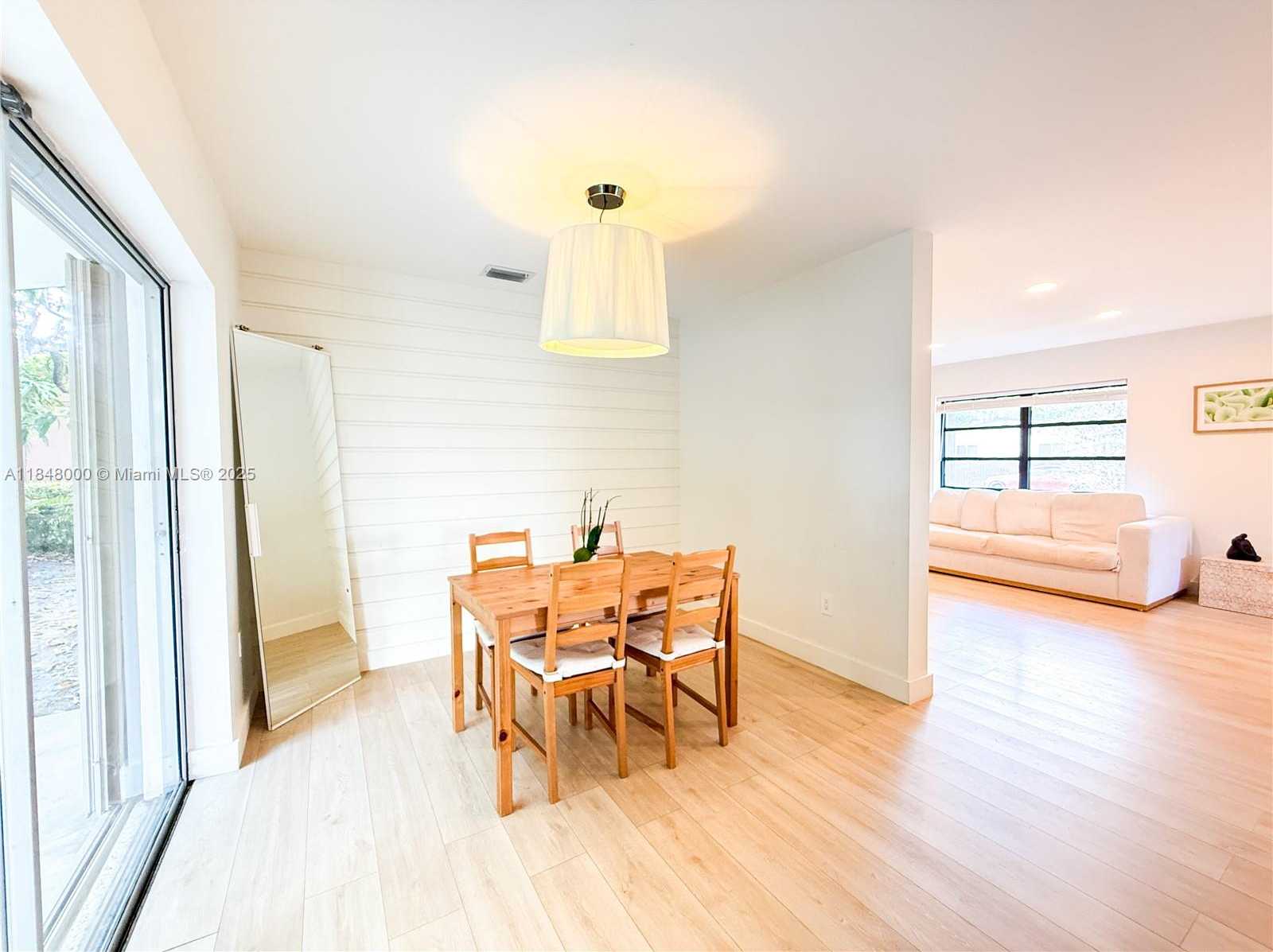 Small Image of 3131 SOUTH WEST 117TH CT, Miami Number 16