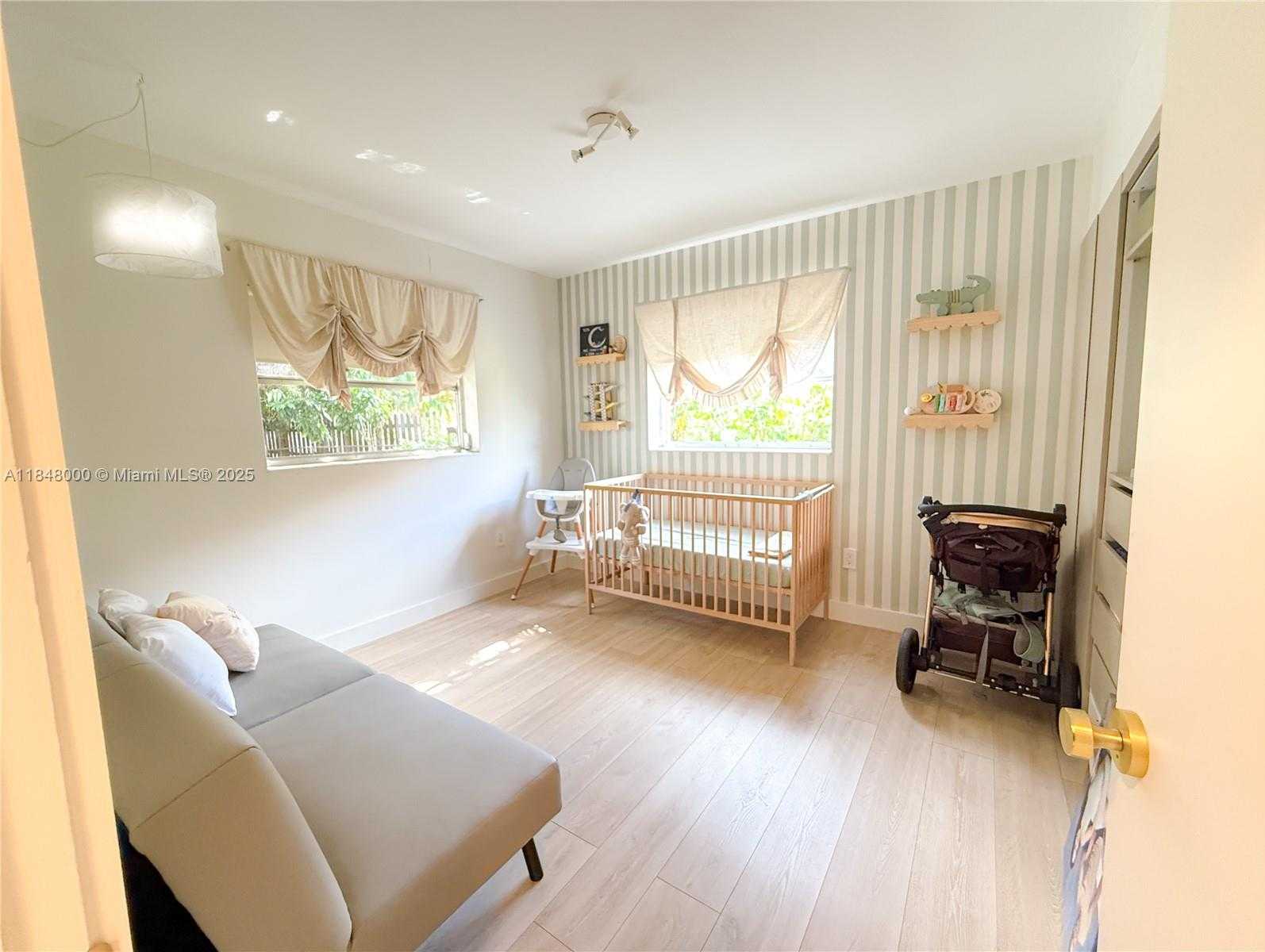 Small Image of 3131 SOUTH WEST 117TH CT, Miami Number 22