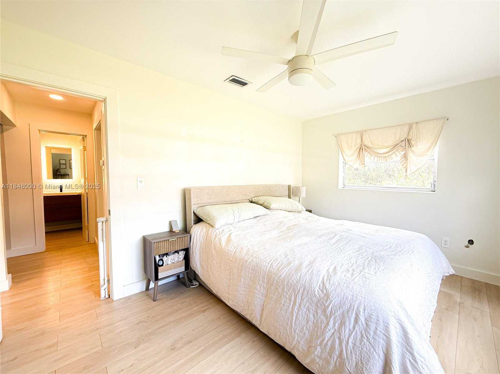 Small Image of 3131 SOUTH WEST 117TH CT, Miami Number 27