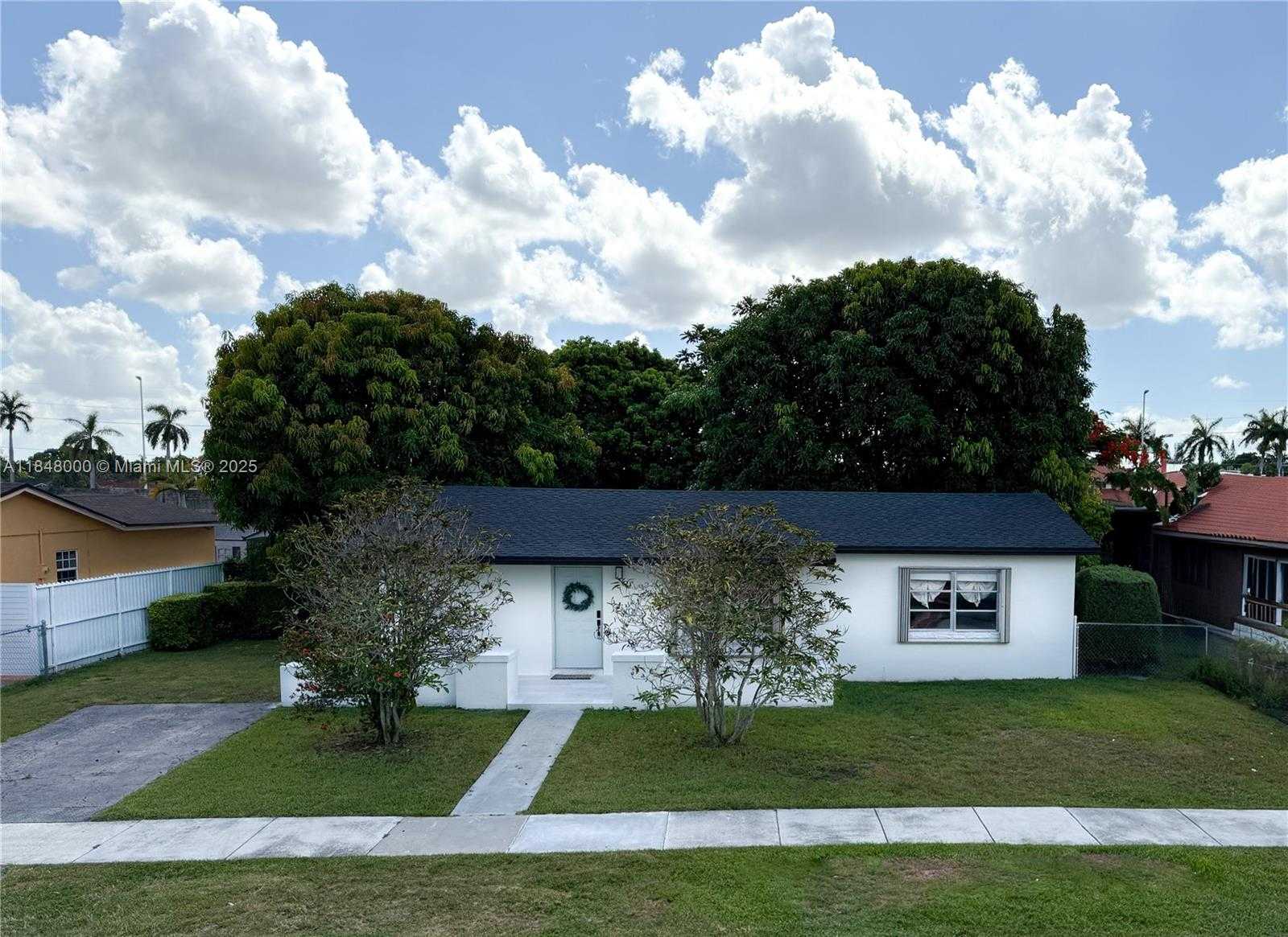 Small Image of 3131 SOUTH WEST 117TH CT, Miami Number 3