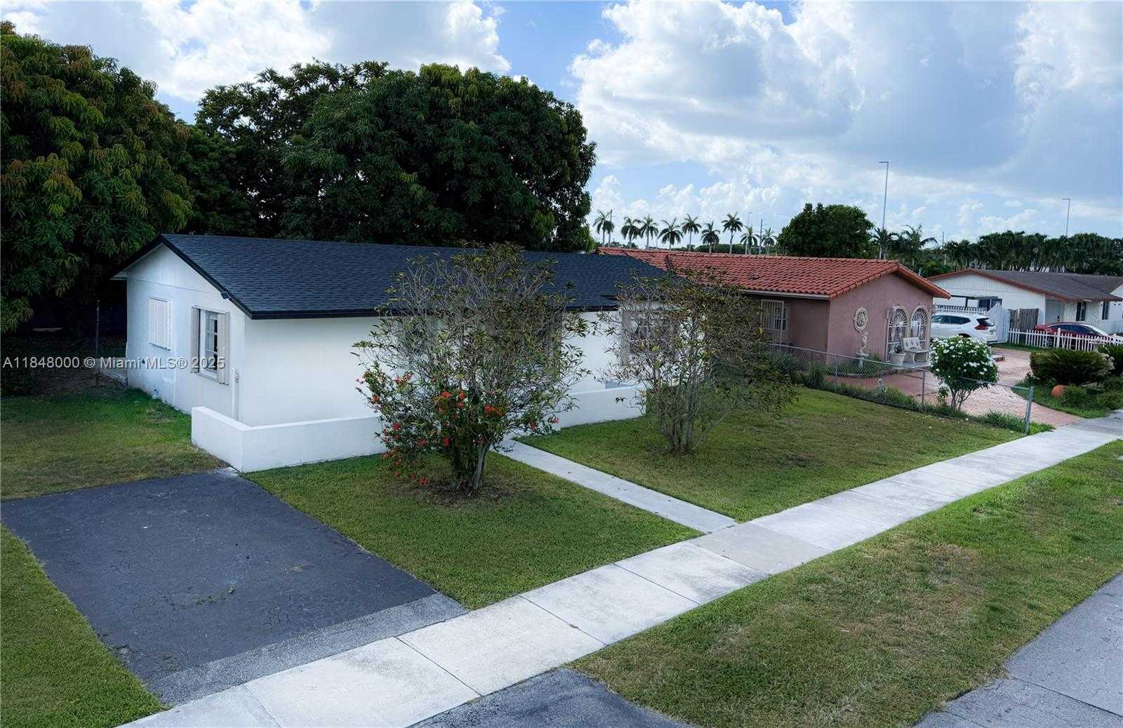 Small Image of 3131 SOUTH WEST 117TH CT, Miami Number 5