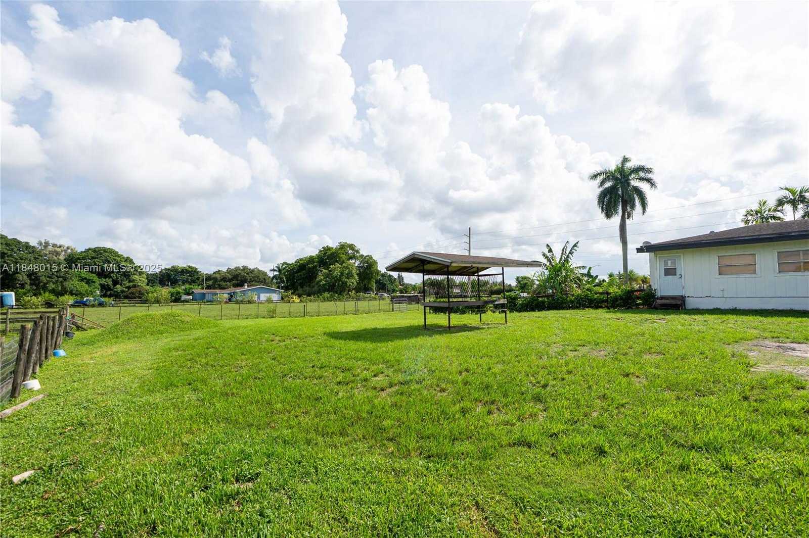 Small Image of 1921 SOUTH WEST 112TH AVE, Davie Number 12