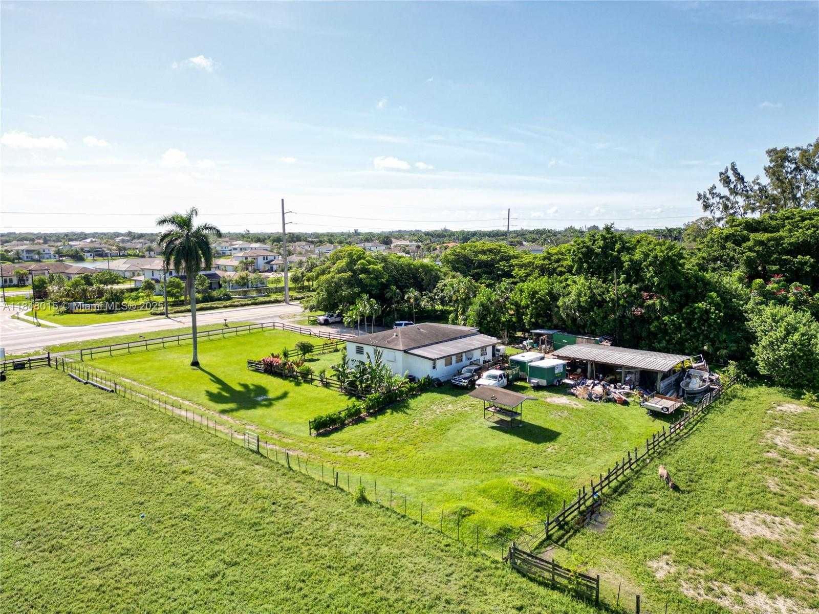 Small Image of 1921 SOUTH WEST 112TH AVE, Davie Number 18