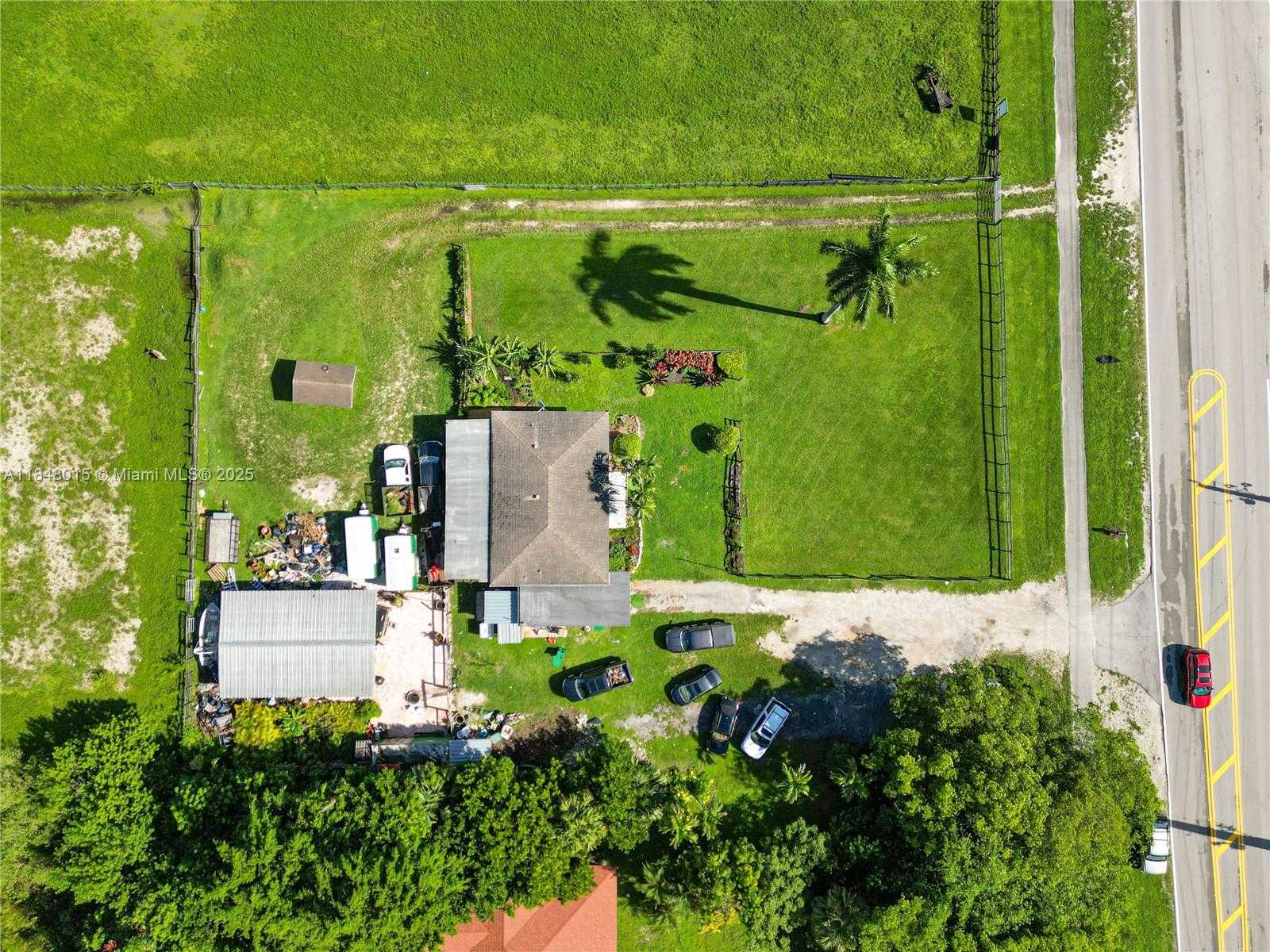 Small Image of 1921 SOUTH WEST 112TH AVE, Davie Number 22