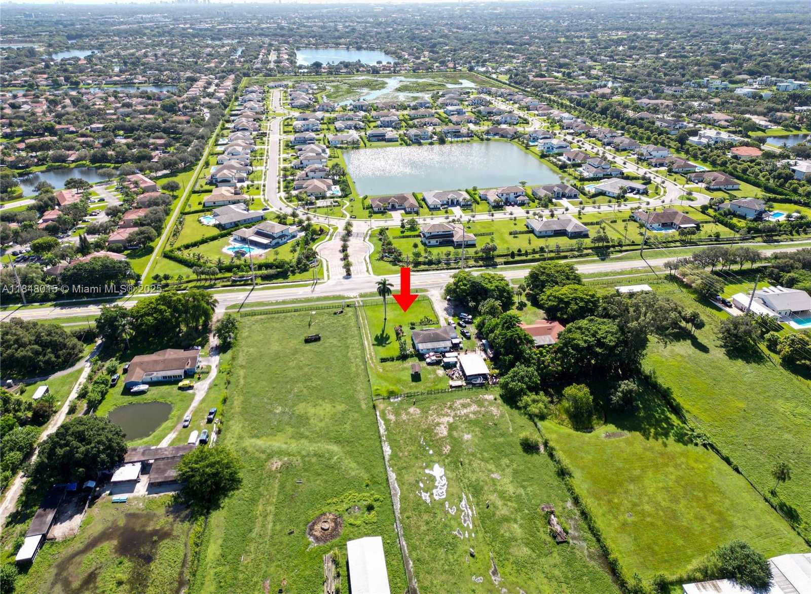 Small Image of 1921 SOUTH WEST 112TH AVE, Davie Number 4