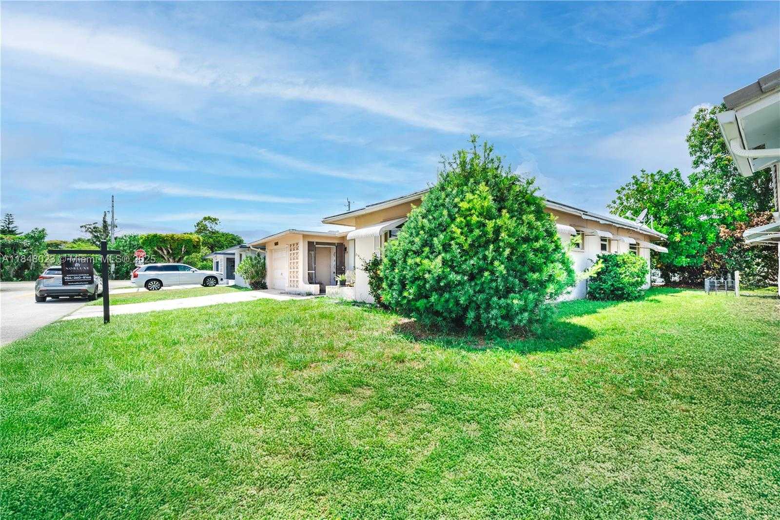 Small Image of 5103 NORTH WEST 54TH CT, Tamarac Number 16