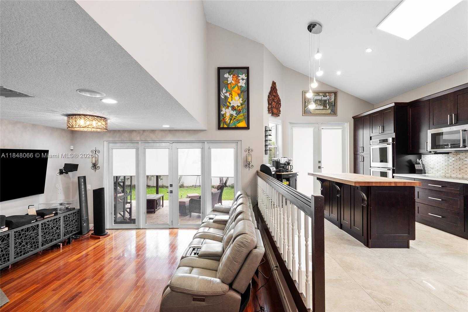 Small Image of 4939 SOUTH WEST 164TH AVE, Miramar Number 17