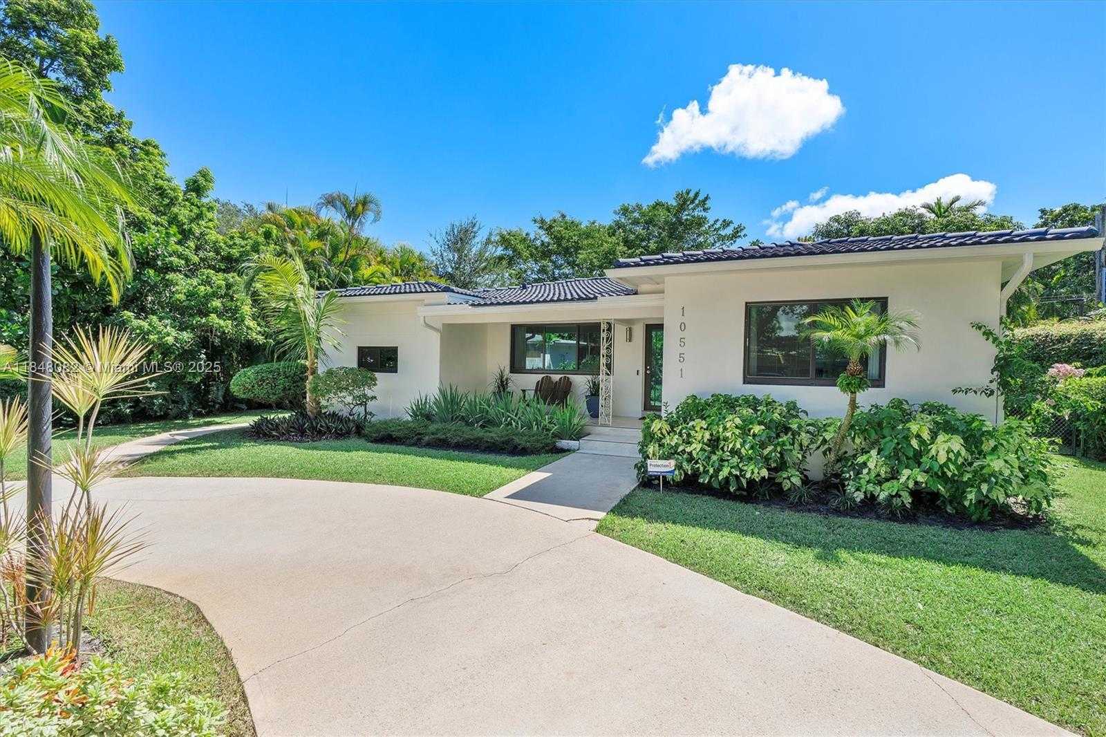 Small Image of 10551 NORTH EAST 3RD AVE, Miami Shores Number 18