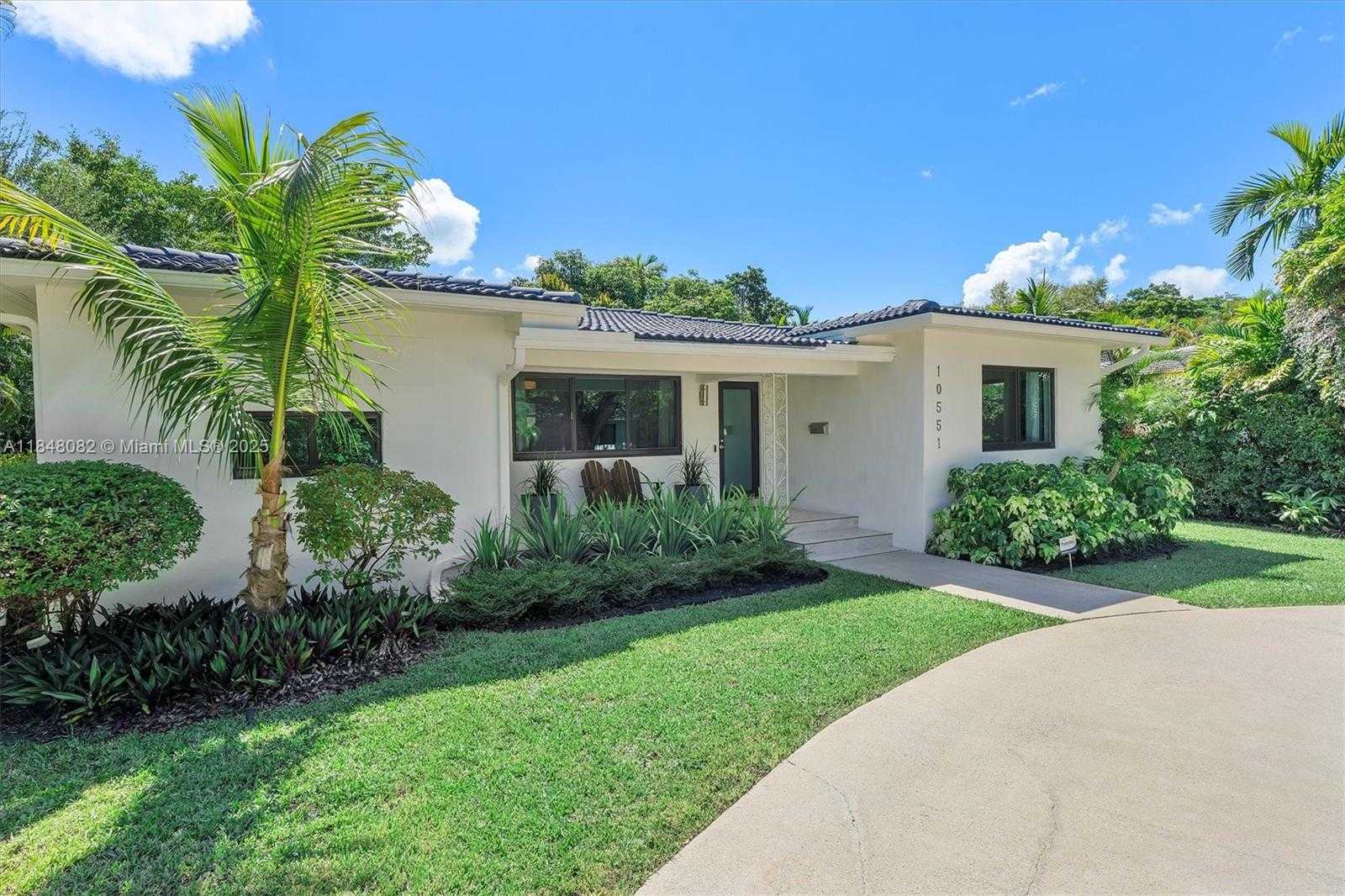 Small Image of 10551 NORTH EAST 3RD AVE, Miami Shores Number 19