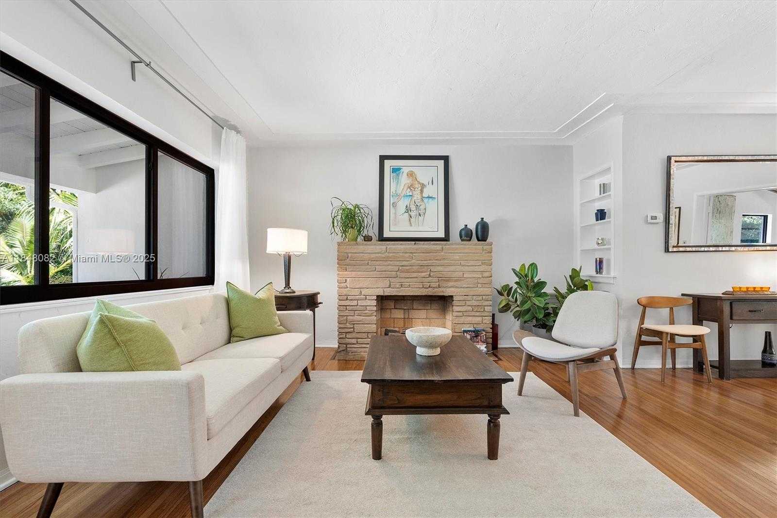 Small Image of 10551 NORTH EAST 3RD AVE, Miami Shores Number 22