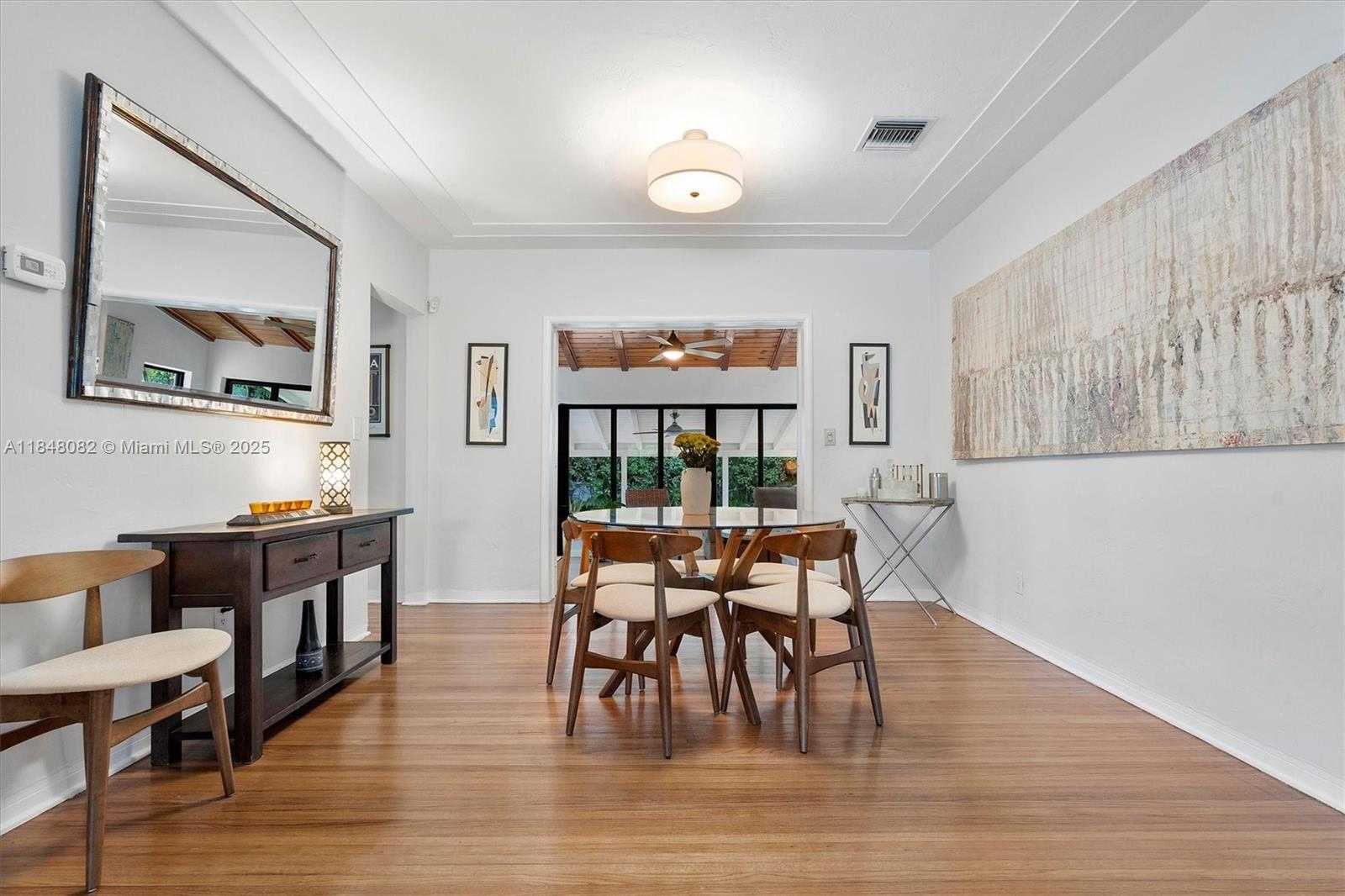 Small Image of 10551 NORTH EAST 3RD AVE, Miami Shores Number 26