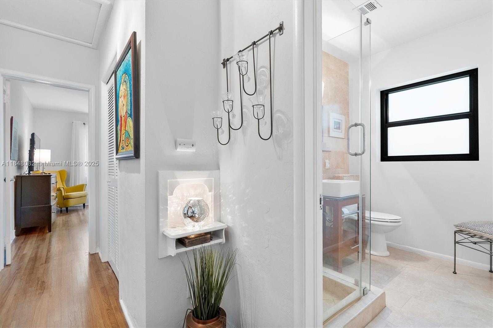 Small Image of 10551 NORTH EAST 3RD AVE, Miami Shores Number 40