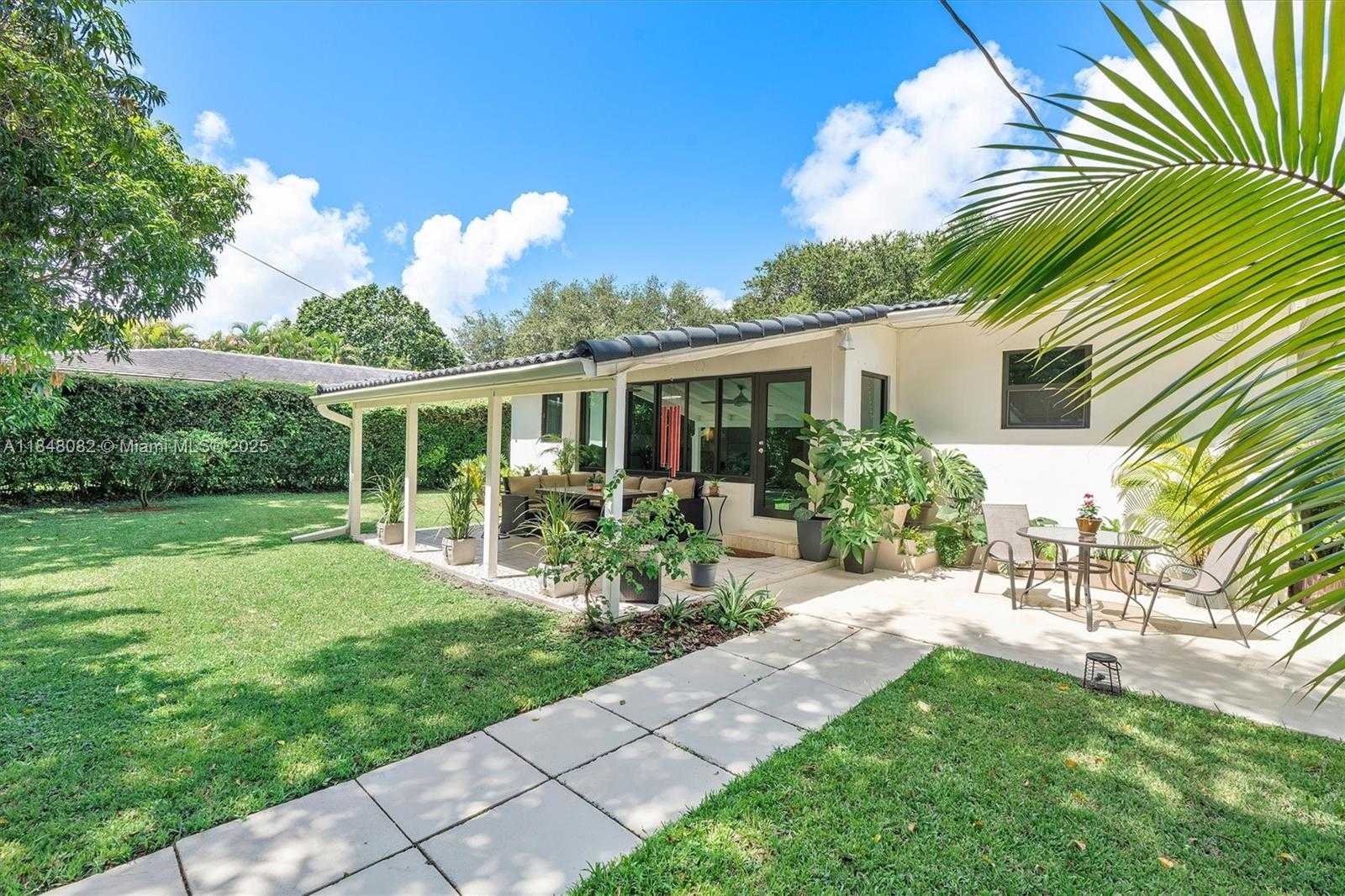 Small Image of 10551 NORTH EAST 3RD AVE, Miami Shores Number 54