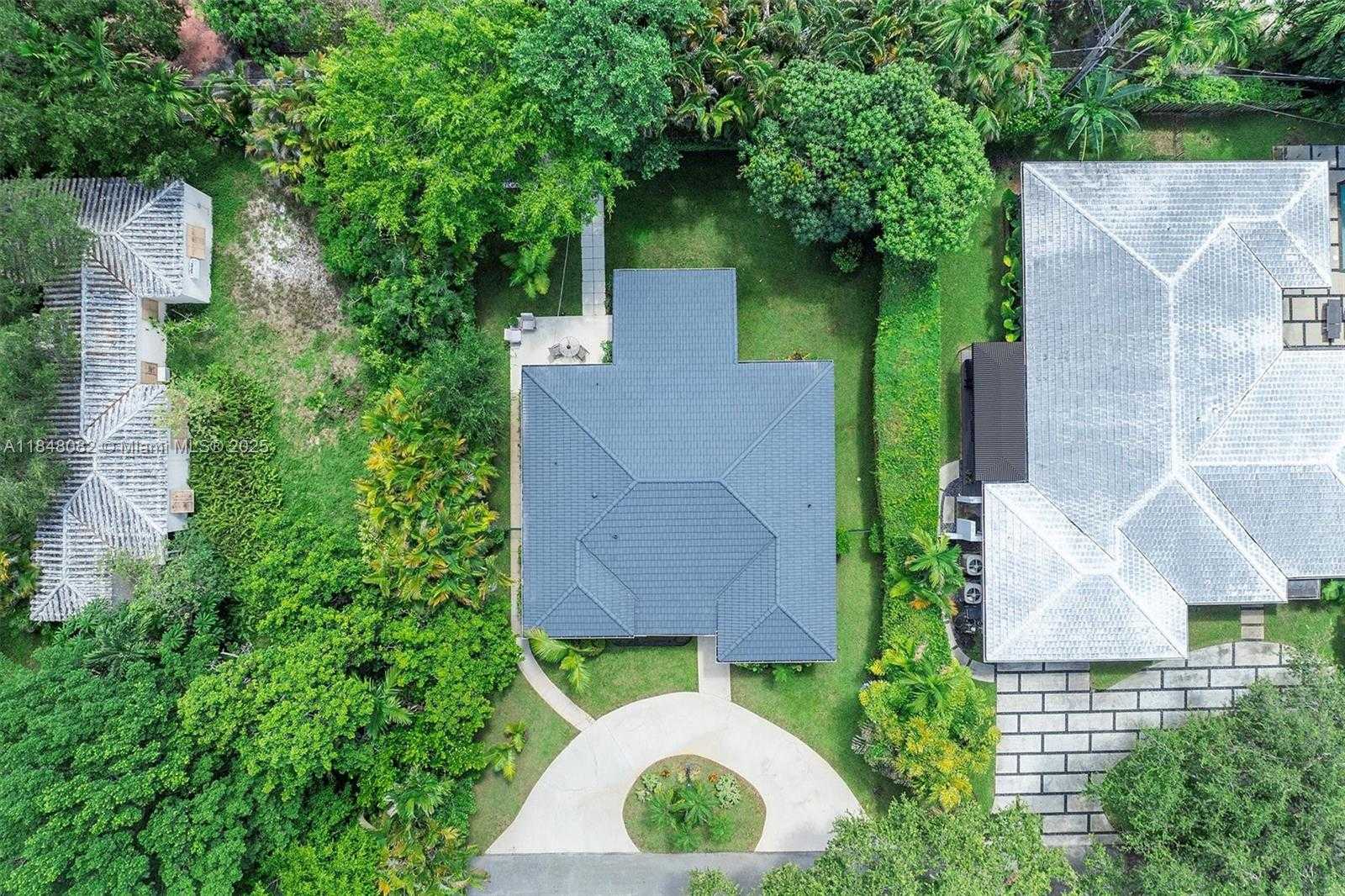 Small Image of 10551 NORTH EAST 3RD AVE, Miami Shores Number 61