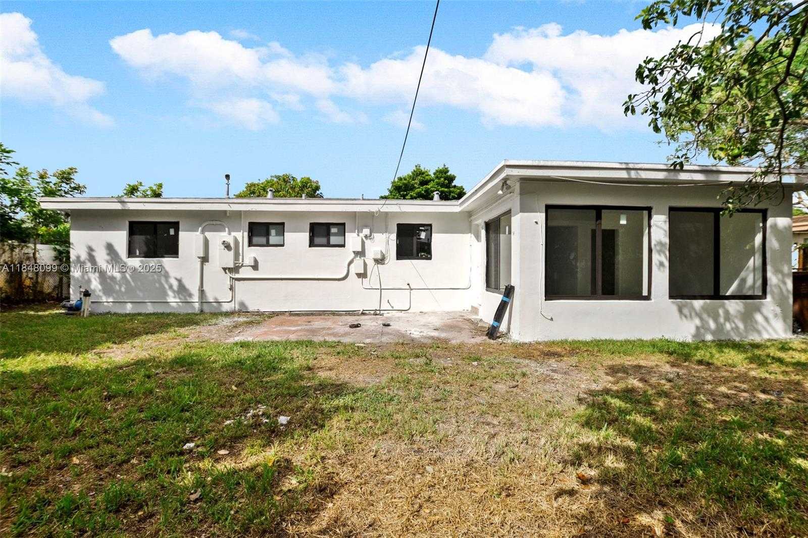 Small Image of 1136 TENNESSEE AVE, Fort Lauderdale Number 29
