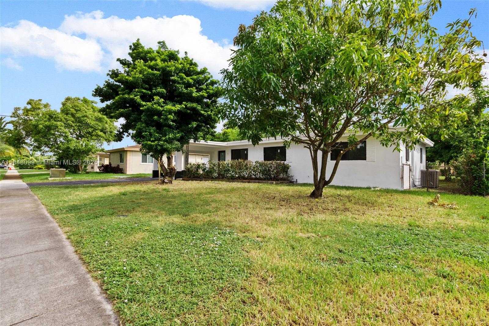 Small Image of 1136 TENNESSEE AVE, Fort Lauderdale Number 5