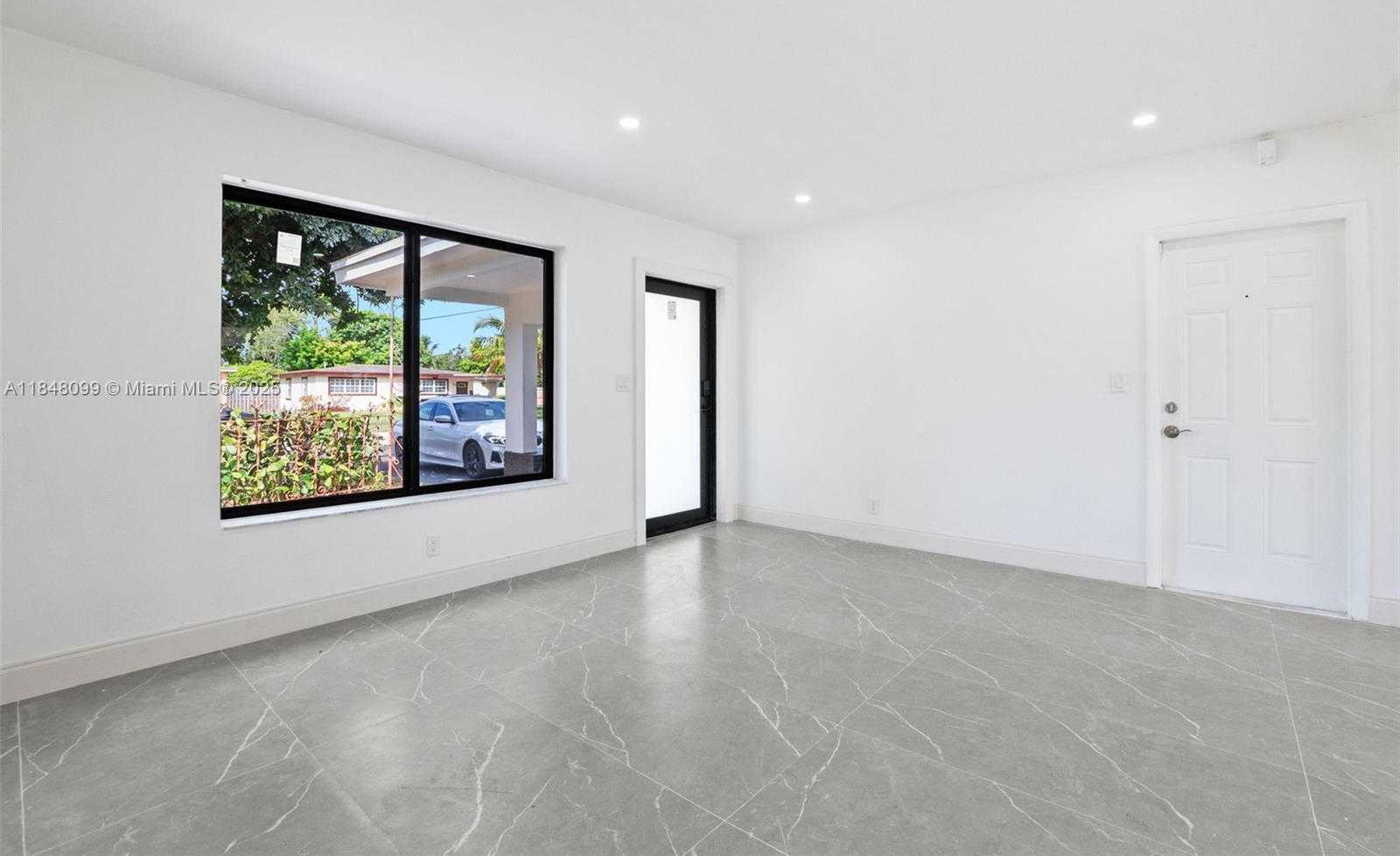Small Image of 1136 TENNESSEE AVE, Fort Lauderdale Number 7
