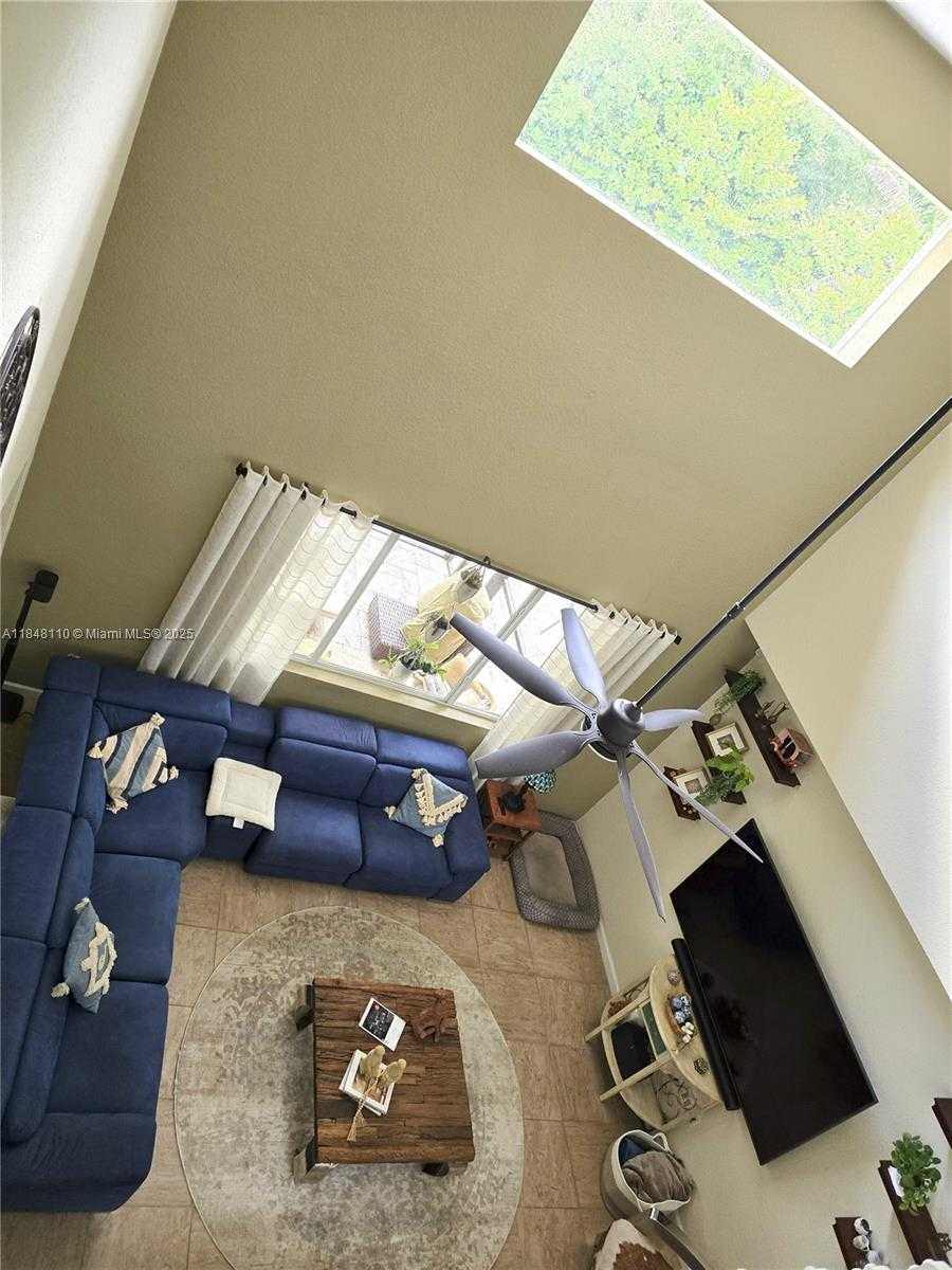 Small Image of 2237 NORTH WEST 15TH PL, Homestead Number 27