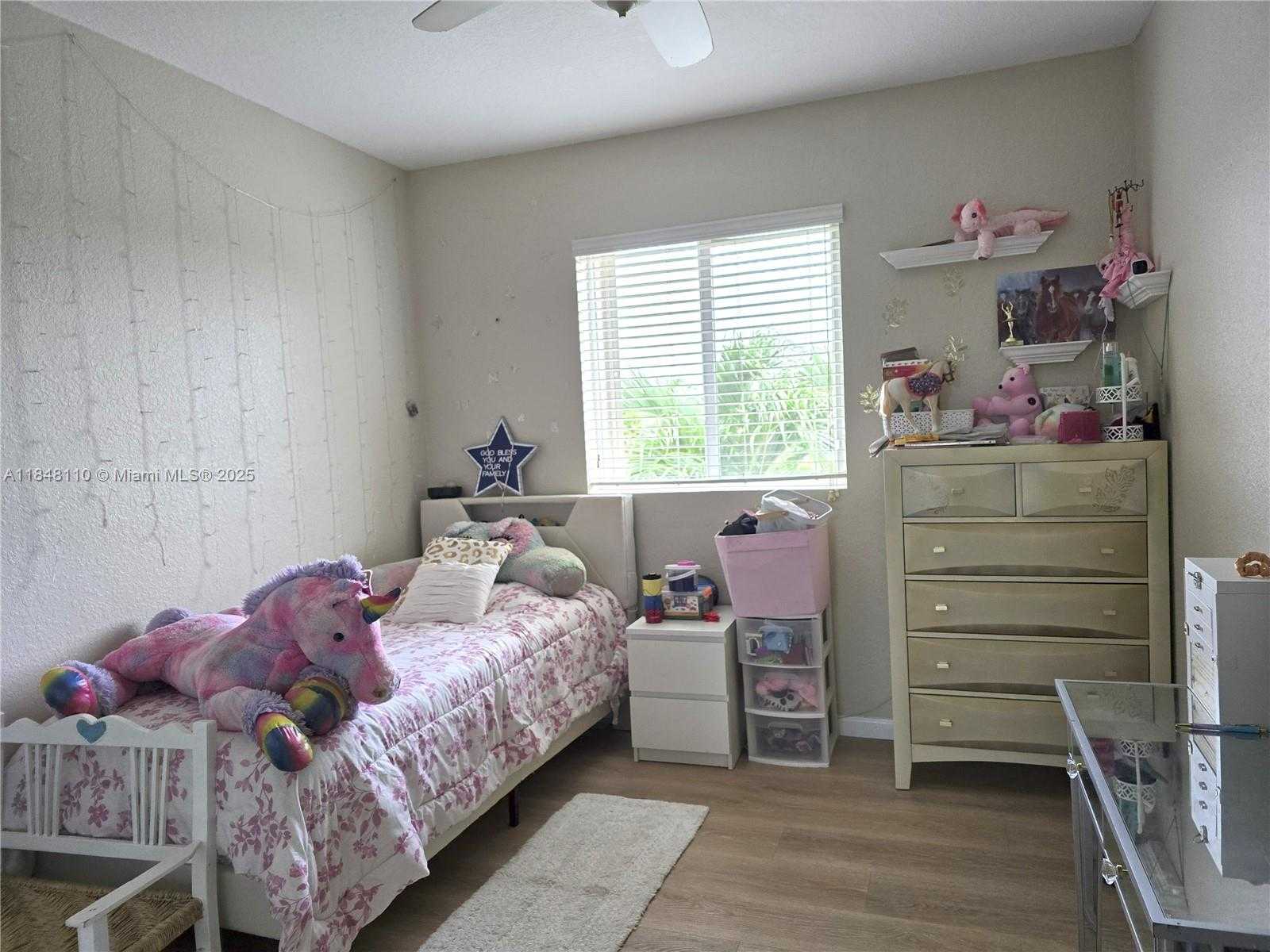 Small Image of 2237 NORTH WEST 15TH PL, Homestead Number 35