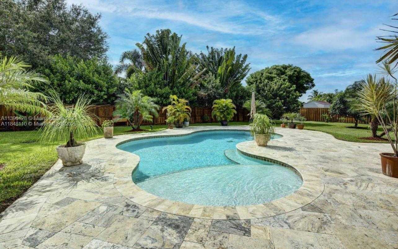 Small Image of 2237 NORTH WEST 15TH PL, Homestead Number 5
