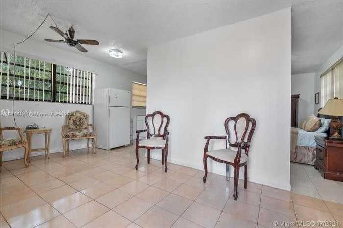 Small Image of 52 EAST 50TH PL, Hialeah Number 14