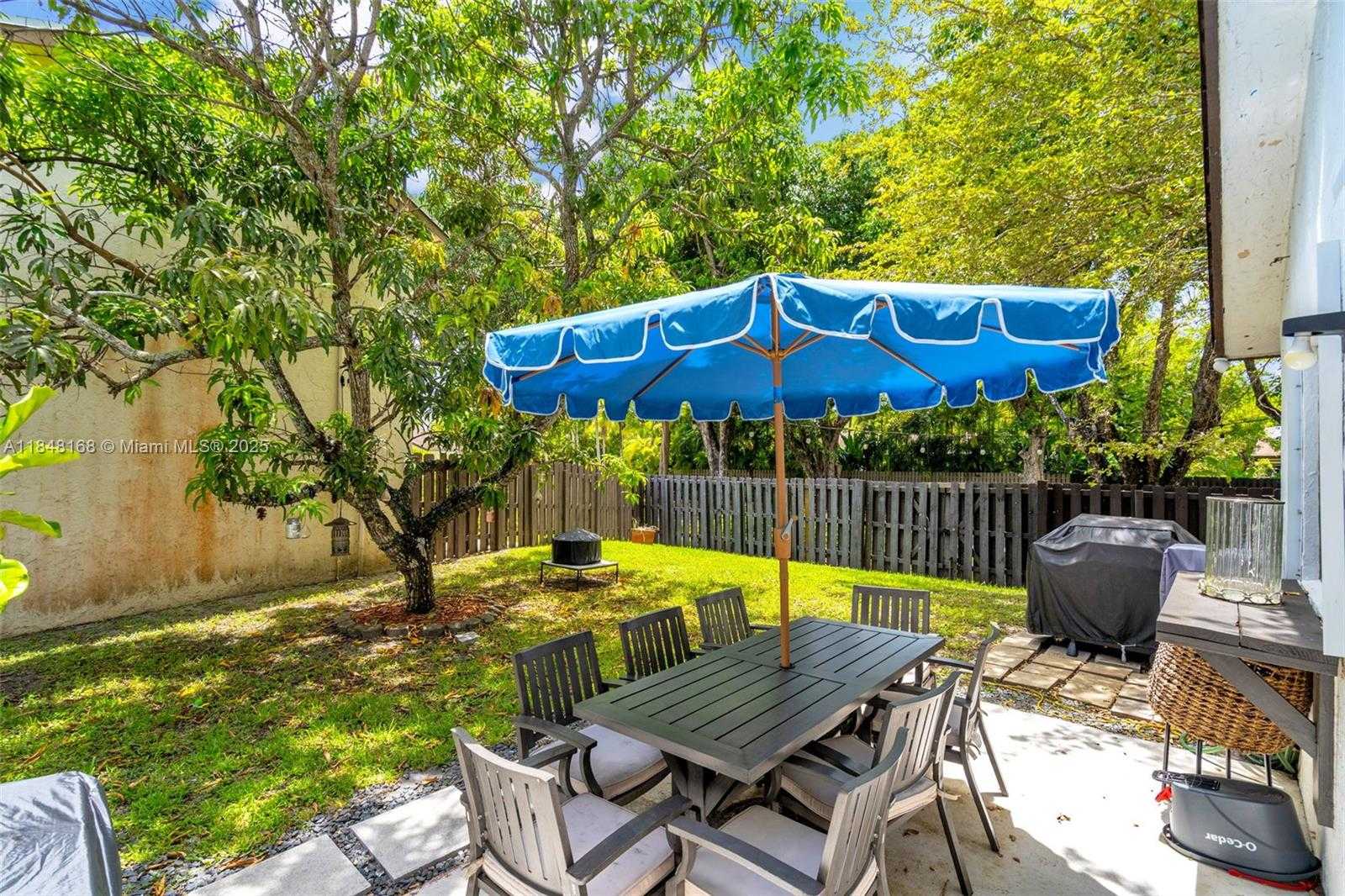 Small Image of 13564 SOUTH WEST 108TH ST CIR N, Miami Number 23