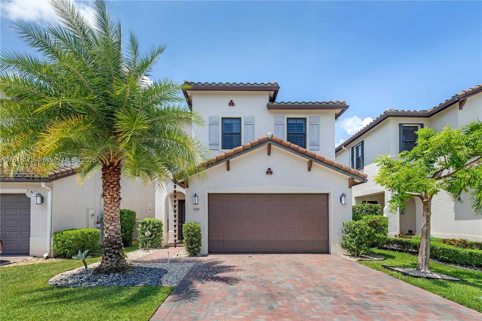 Small Image of 3345 WEST 95TH TER, Hialeah Number 3