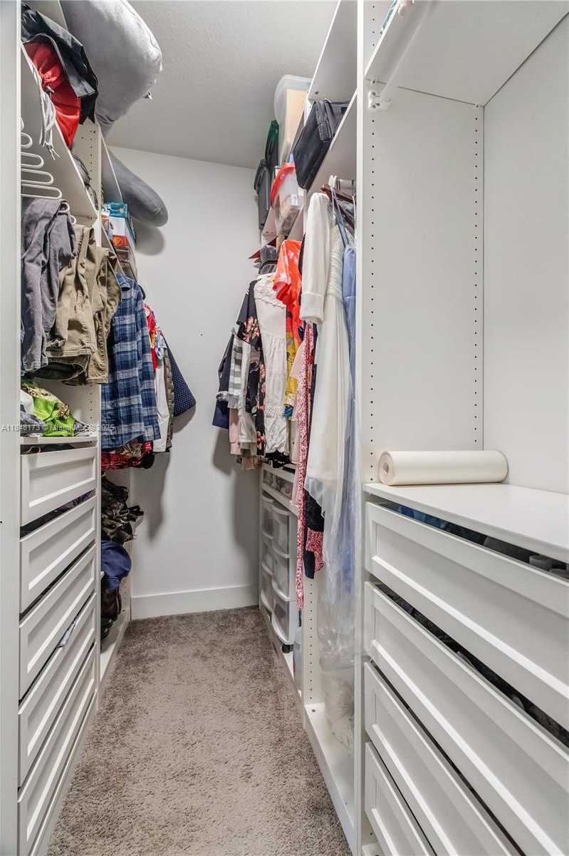Small Image of 3345 WEST 95TH TER, Hialeah Number 33