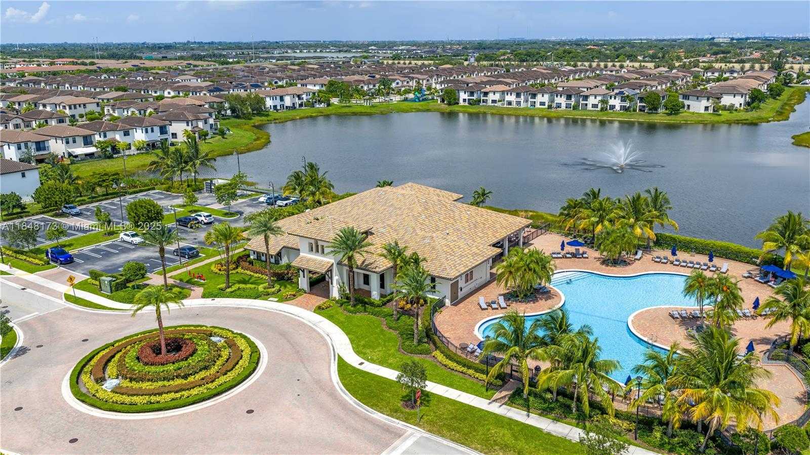 Small Image of 3345 WEST 95TH TER, Hialeah Number 44
