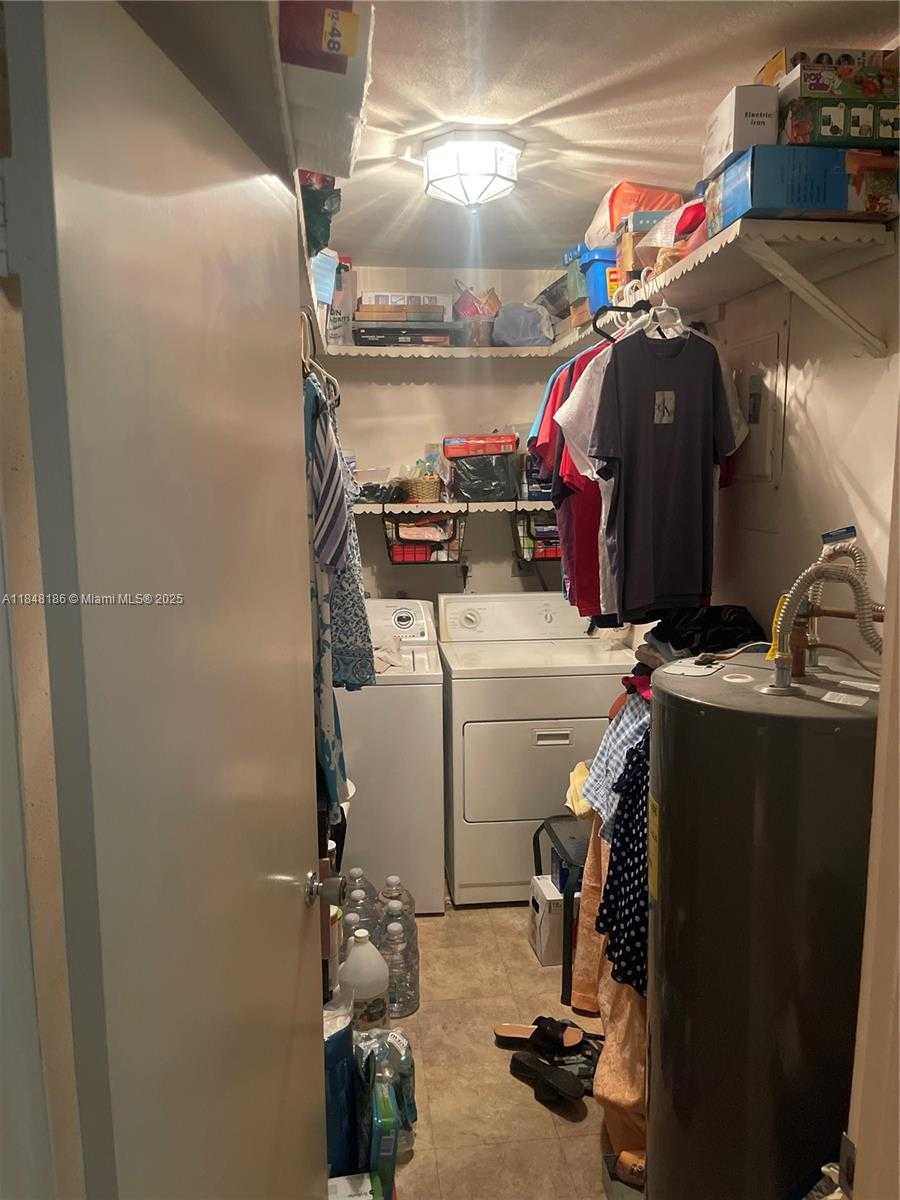 Small Image of 2730 NORTH EAST 8TH ST, Pompano Beach Number 19