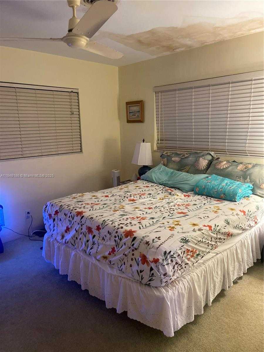 Small Image of 2730 NORTH EAST 8TH ST, Pompano Beach Number 22