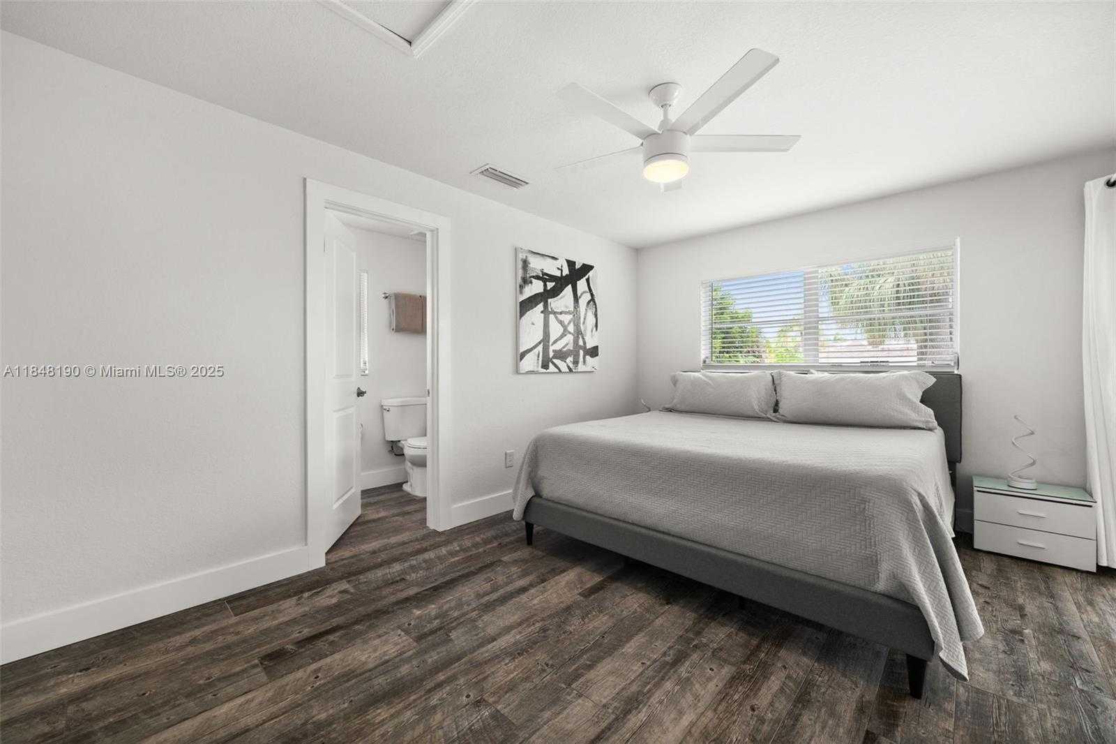 Small Image of 5122 SW 3RD AVE, Cape Coral Number 17