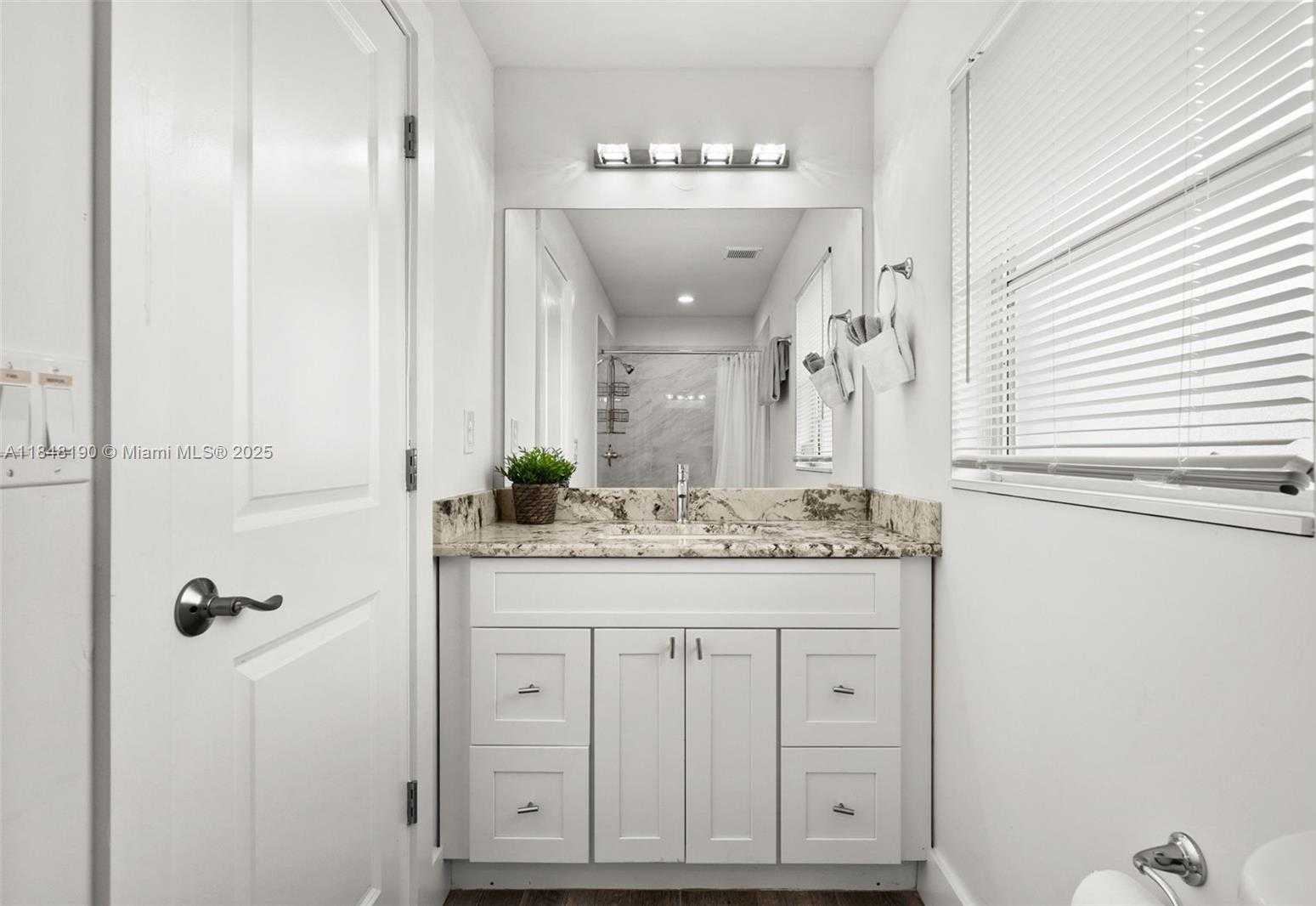 Small Image of 5122 SW 3RD AVE, Cape Coral Number 19
