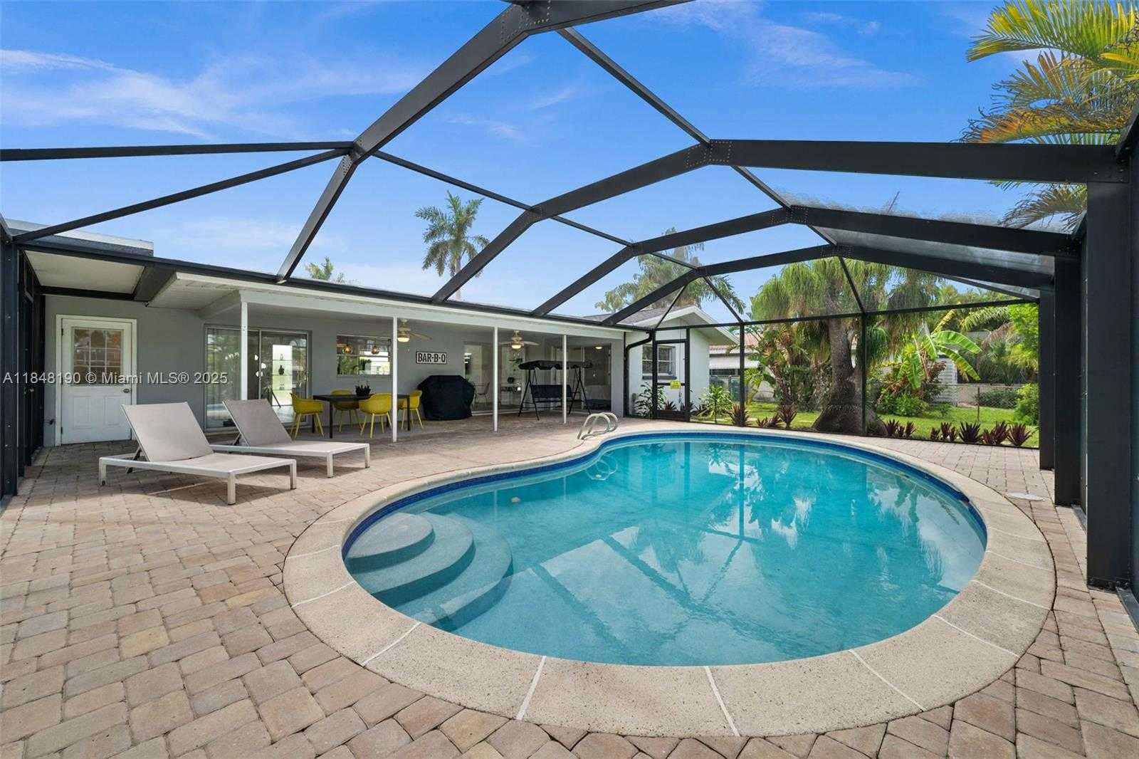 Small Image of 5122 SW 3RD AVE, Cape Coral Number 2