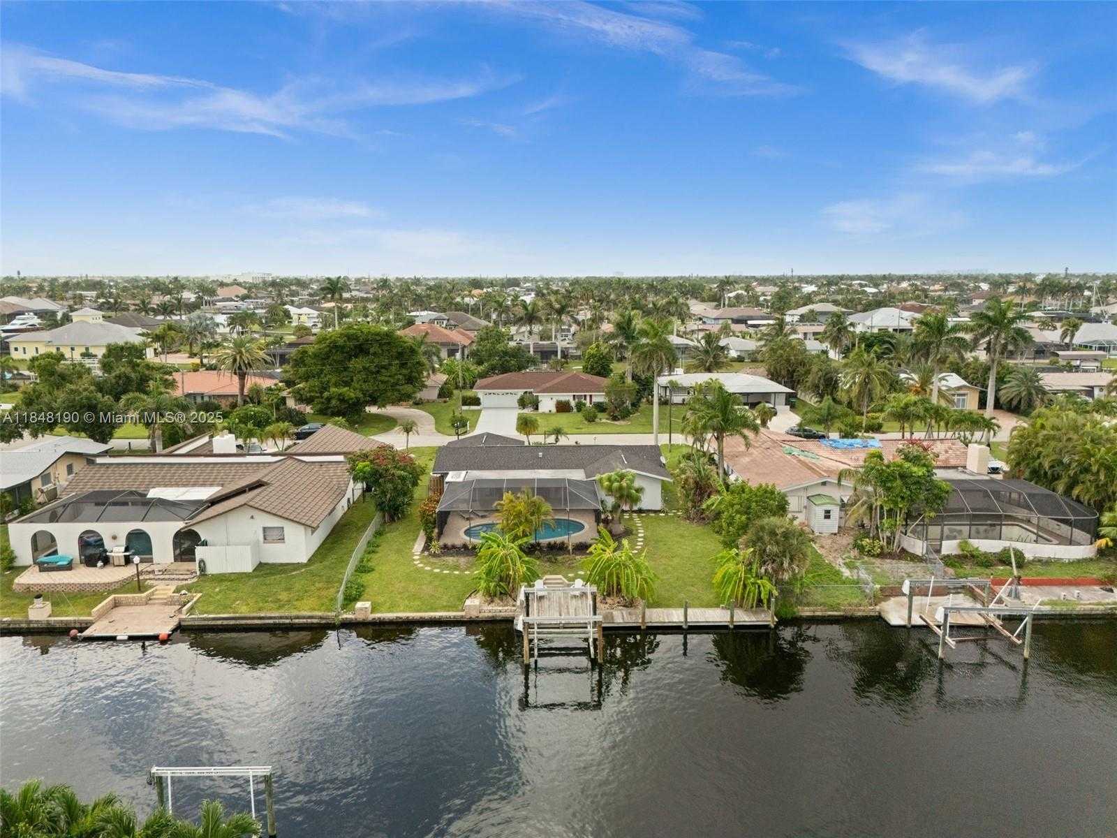 Small Image of 5122 SW 3RD AVE, Cape Coral Number 29