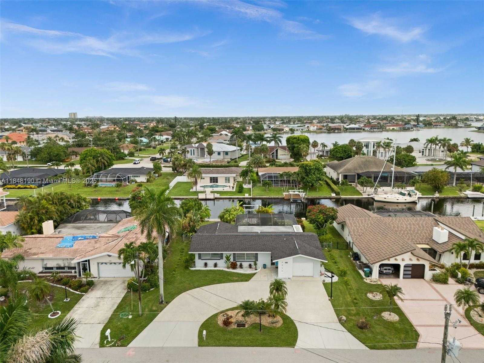 Small Image of 5122 SW 3RD AVE, Cape Coral Number 30