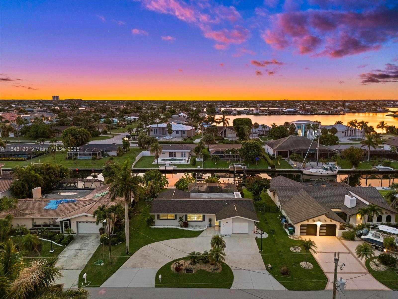 Small Image of 5122 SW 3RD AVE, Cape Coral Number 37