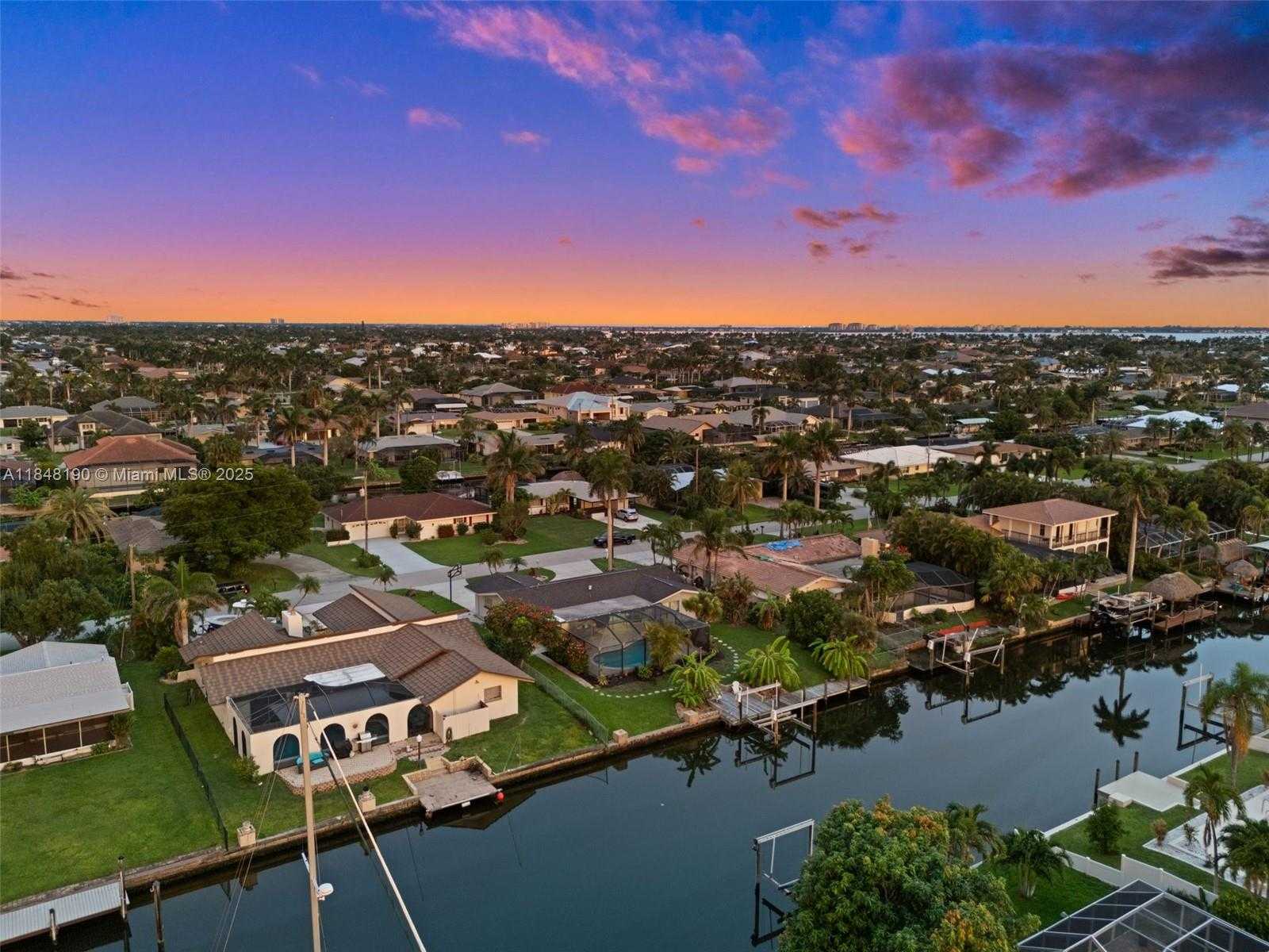 Small Image of 5122 SW 3RD AVE, Cape Coral Number 38