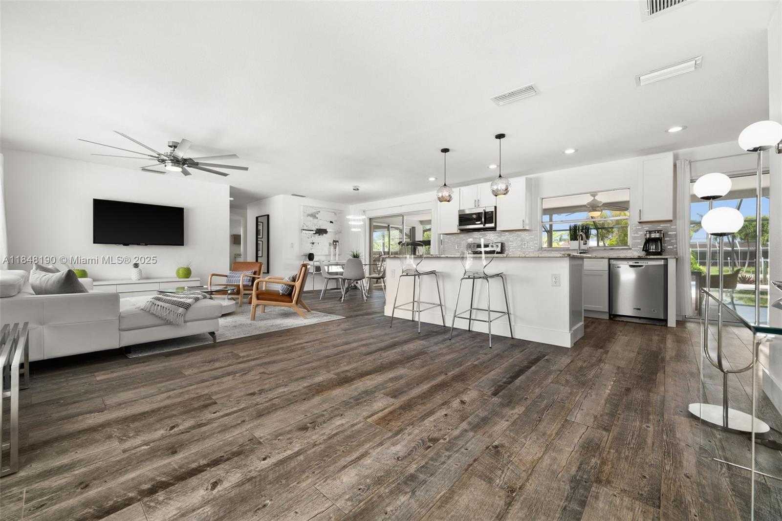Small Image of 5122 SW 3RD AVE, Cape Coral Number 6