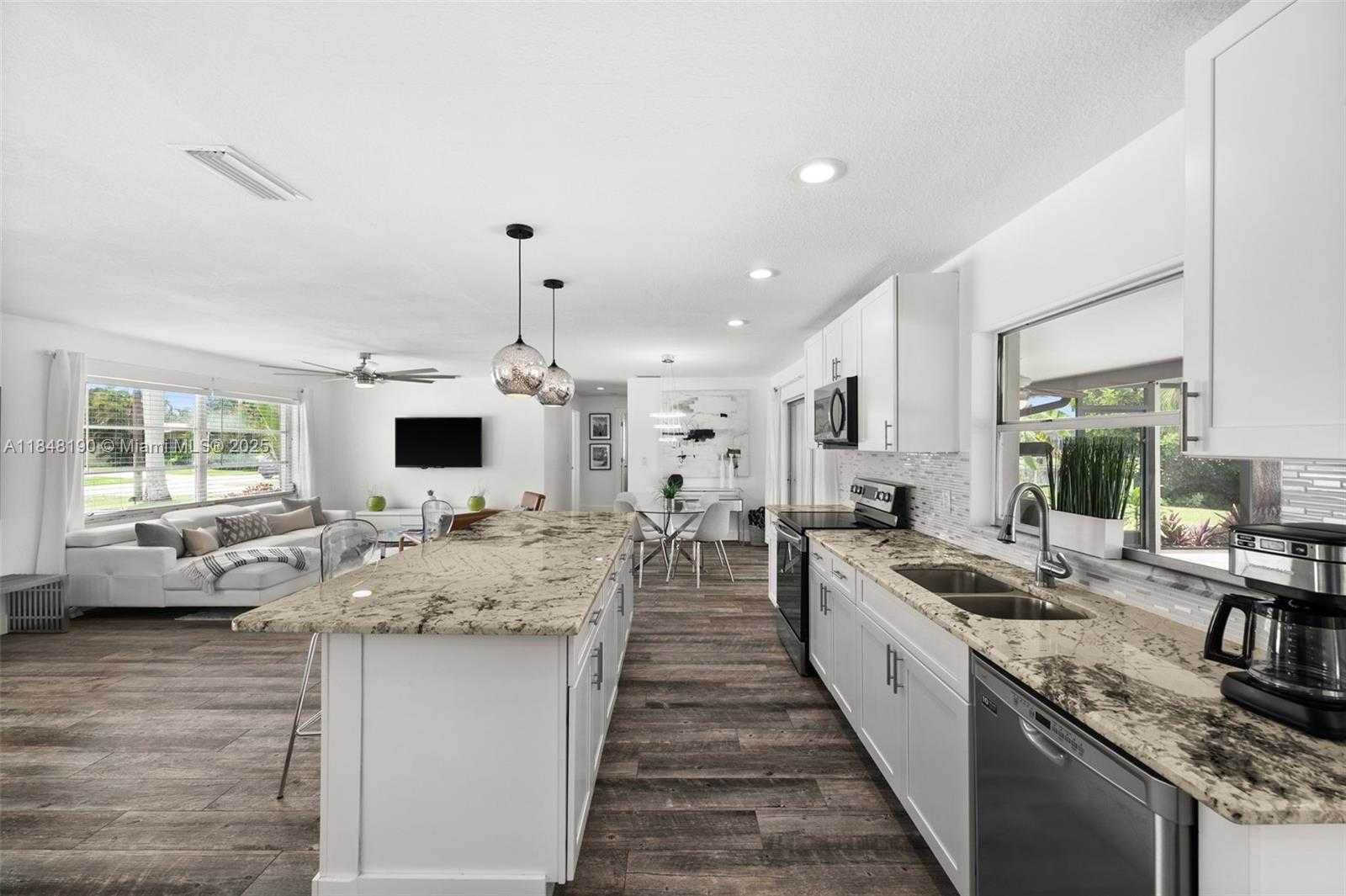 Small Image of 5122 SW 3RD AVE, Cape Coral Number 8