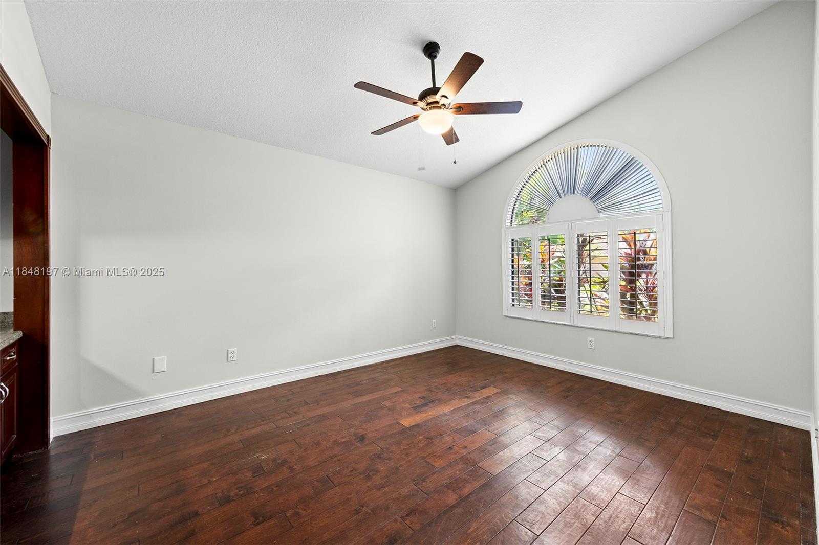 Small Image of 146 EXECUTIVE CIR, Boynton Beach Number 20