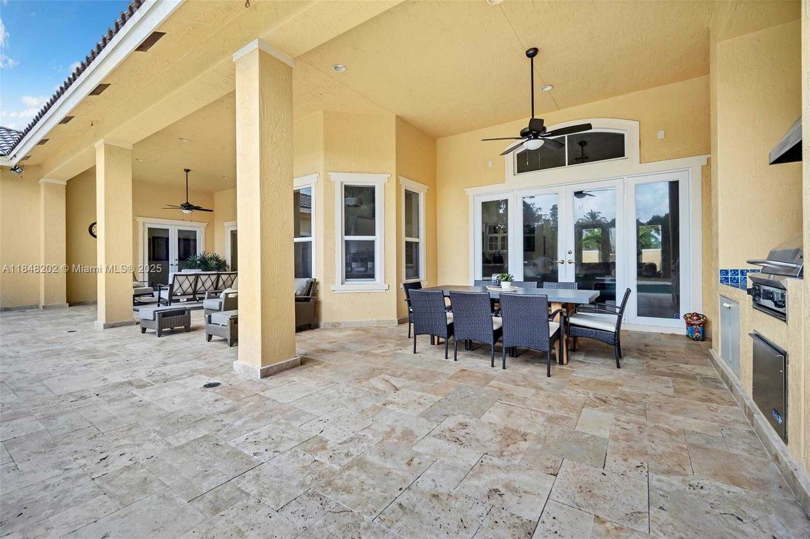 Small Image of 14211 SUNSET LN, Southwest Ranches Number 30