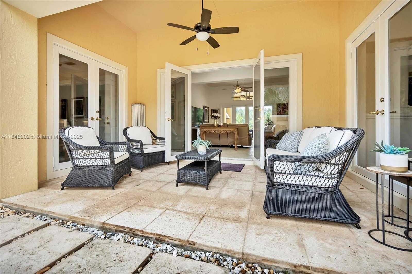 Small Image of 14211 SUNSET LN, Southwest Ranches Number 42