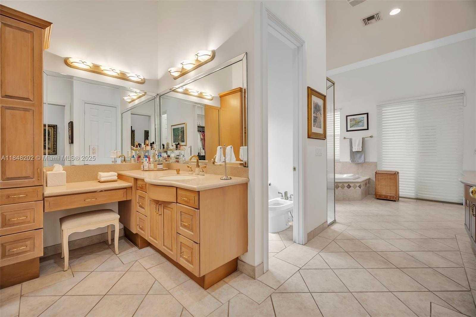Small Image of 14211 SUNSET LN, Southwest Ranches Number 52