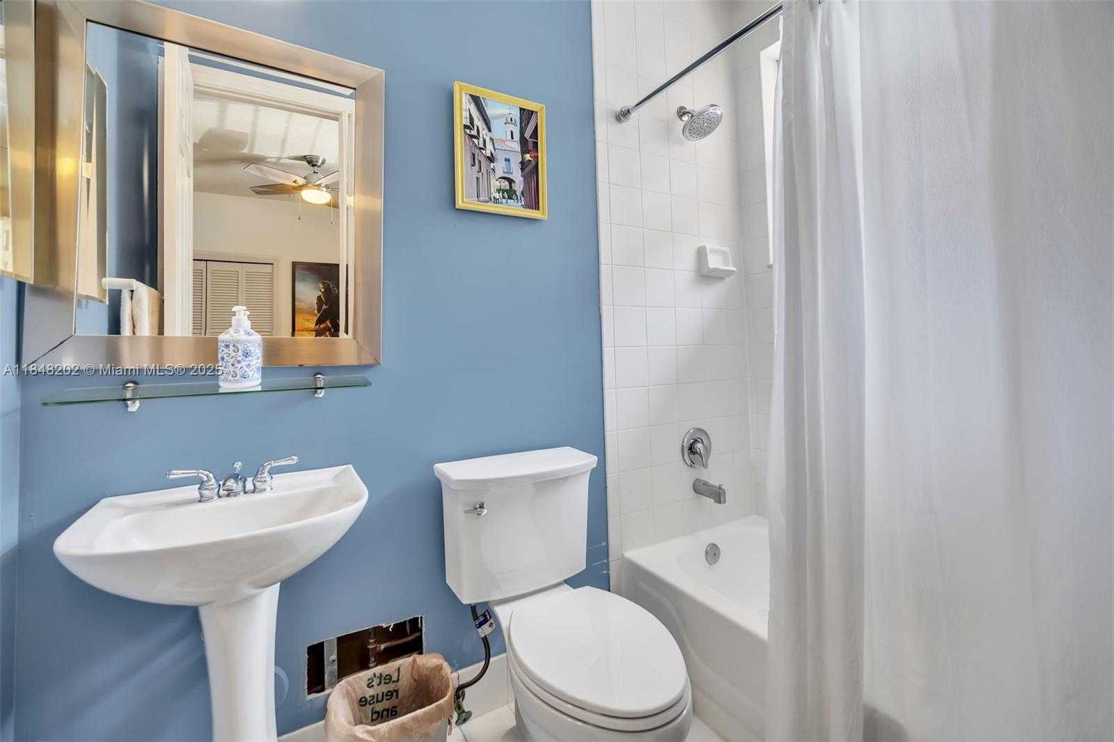 Small Image of 14211 SUNSET LN, Southwest Ranches Number 63
