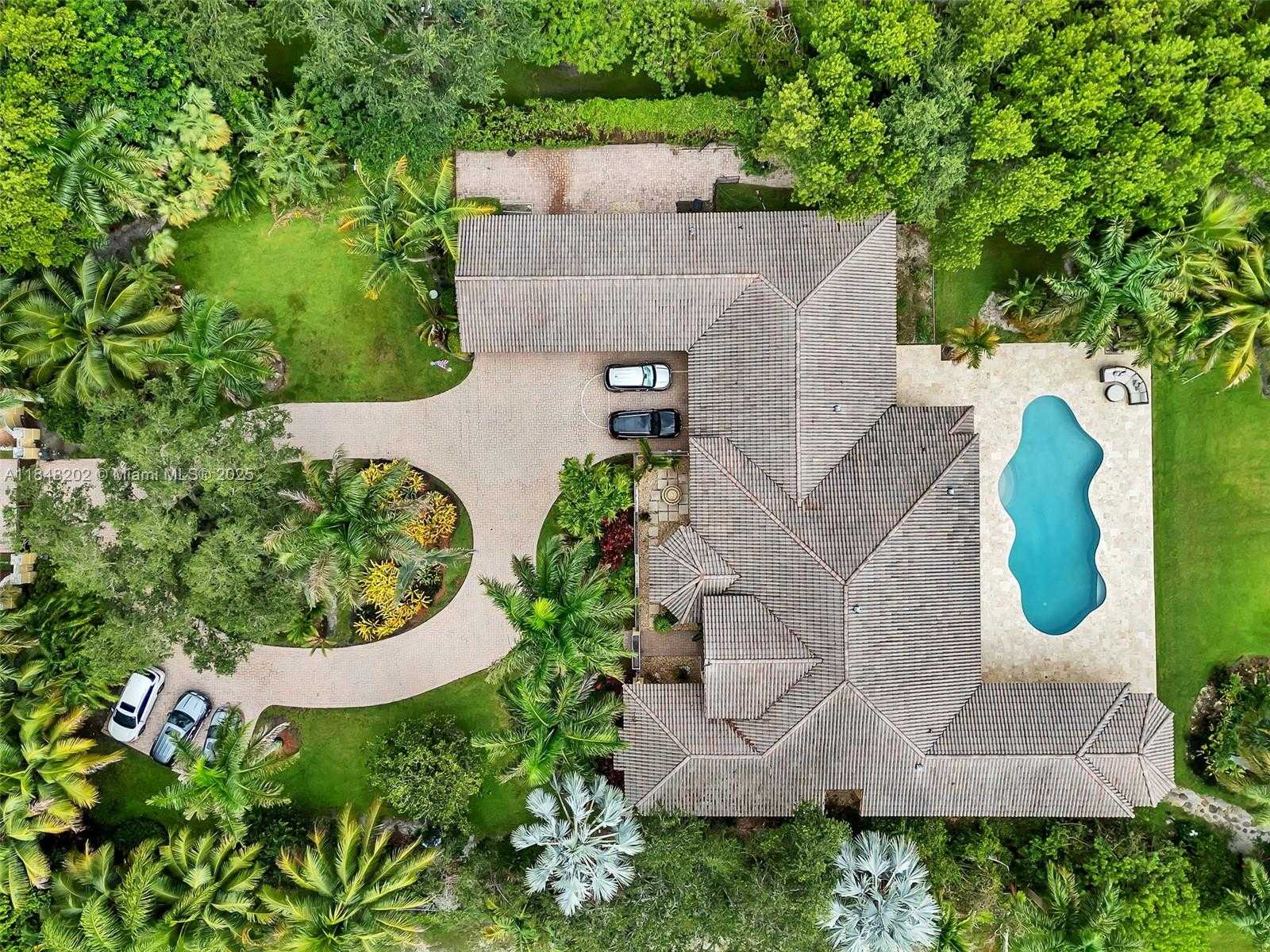 Small Image of 14211 SUNSET LN, Southwest Ranches Number 80