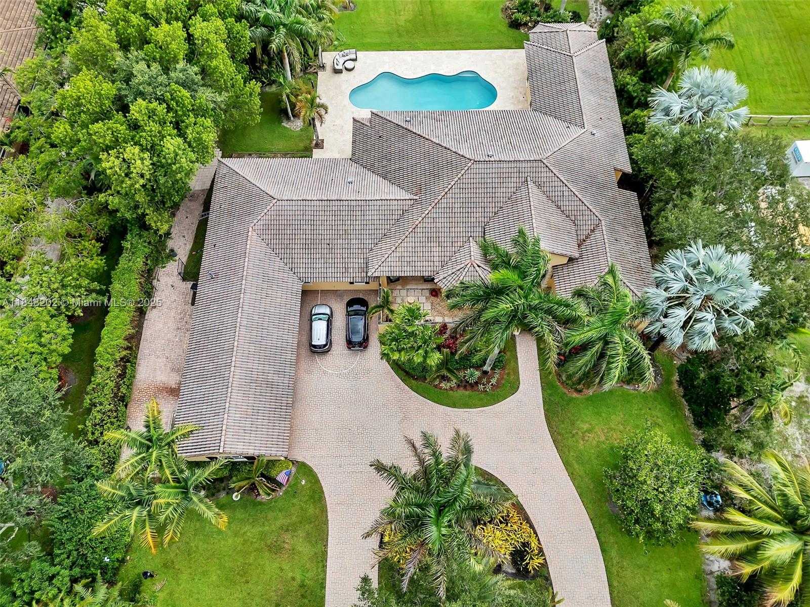 Small Image of 14211 SUNSET LN, Southwest Ranches Number 81